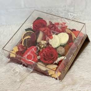 KOMPOZIM KUTI DHURATE "MOZAIKU I DASHURISE SE PERJETSHME" - 20X20CM