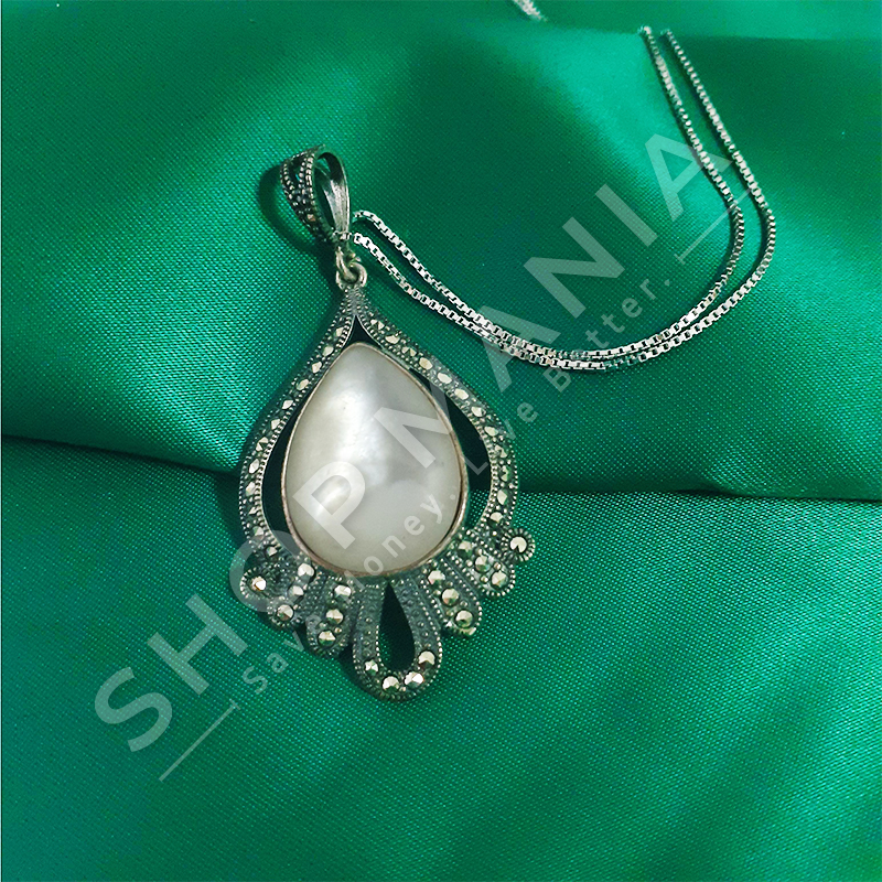 VARESE ARGJEND ME GUR ZIRKON "PERLE - E BARDHE"