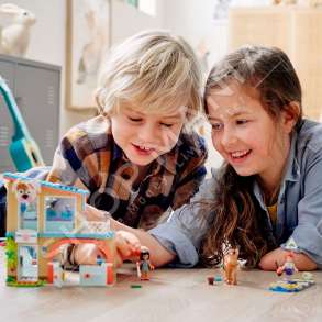 LEGO "FRIENDS HEARTLAKE CITY VET CLINIC" - 258 PJESE, +6 VJEC