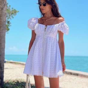 FUSTAN I SHKURTER ME DETAJE QENDISJE AM-001