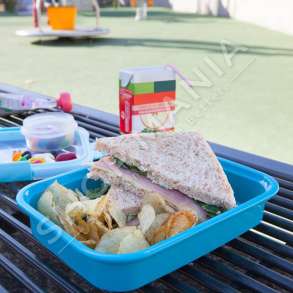 CURVER - TAS ME VAKUM 0.7L "SMART TO GO BLUE" - 3253920945013