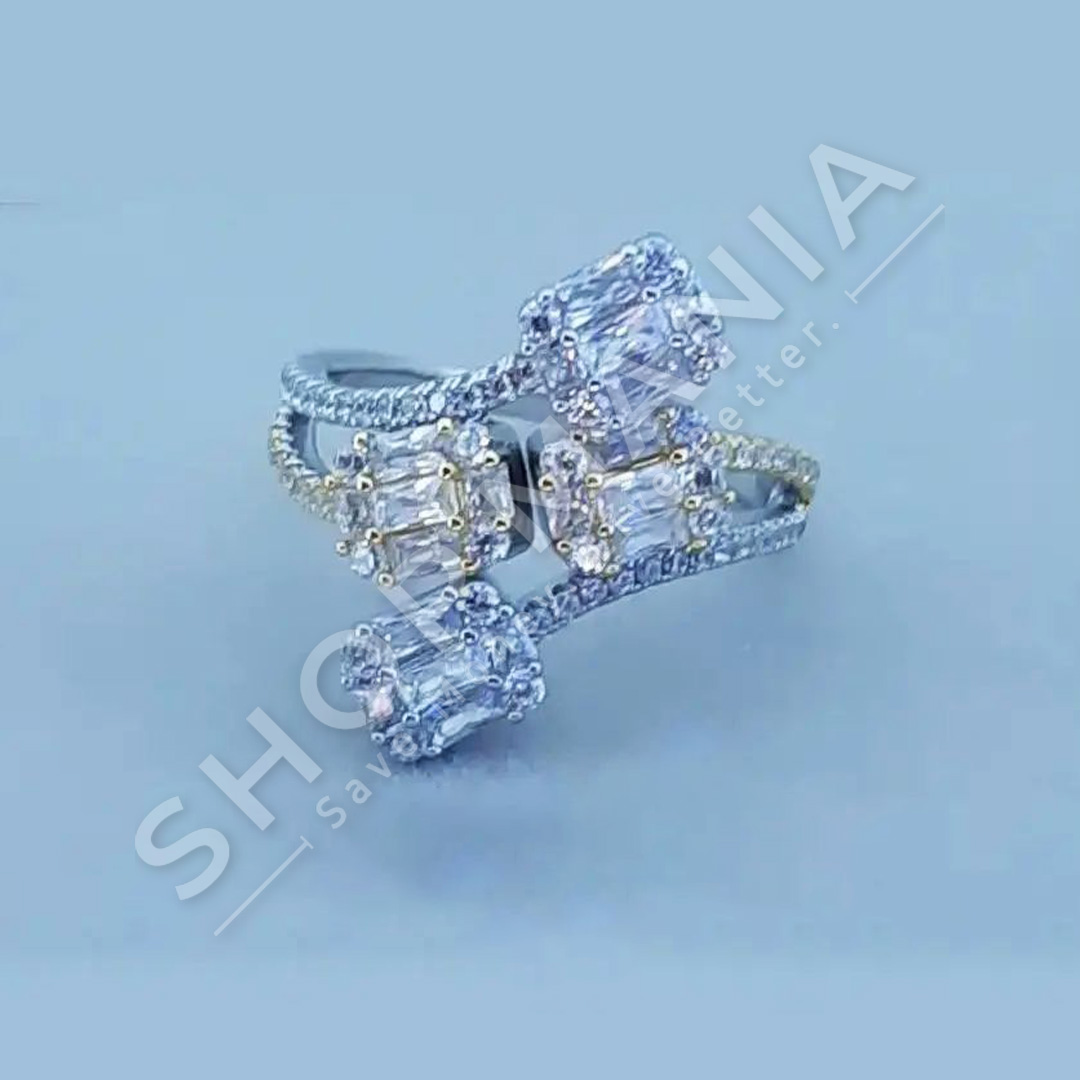 UNAZE ARGJEND ME GUR ZIRKONI