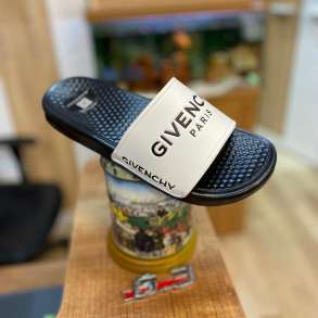 SHAPKA "GIVENCHY" TR-181