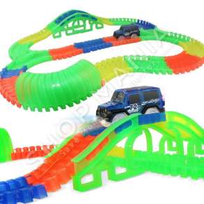 PISTE MAKINASH ME 132 PJESE +3 VJEC "FLUORESCENT TRACK FOR CARS - 132 PIECES" - YM-80