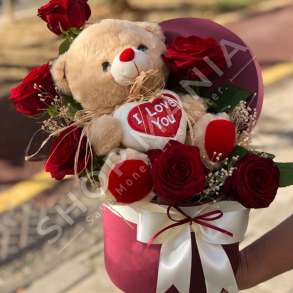 KOMPOZIM ME TRENDAFILA DHE ARUSH