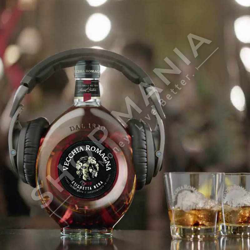 VECCHIA ROMAGNA - BRANDY "ETICHETTA NERA", ME GOTE DHURATE - 700ML, 38% VOL.