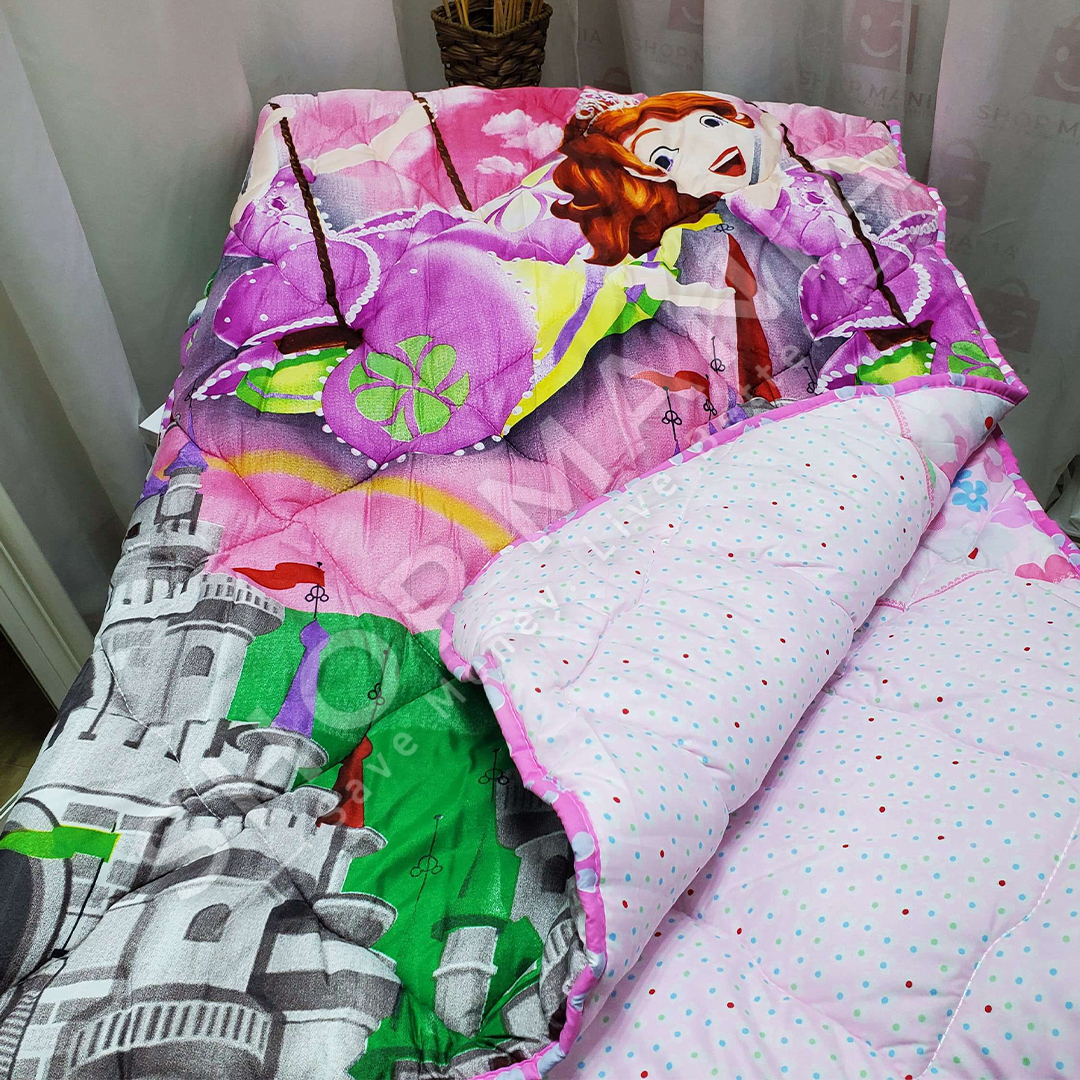 JORGAN TEK ME PERSONAZHE PER VAJZA - 160X230CM